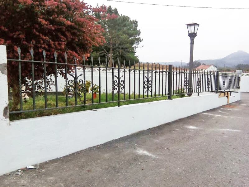 Fabricación de estructuras metálicas en O Valadouro